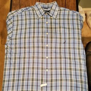 Nautica men’s longsleeve shirt